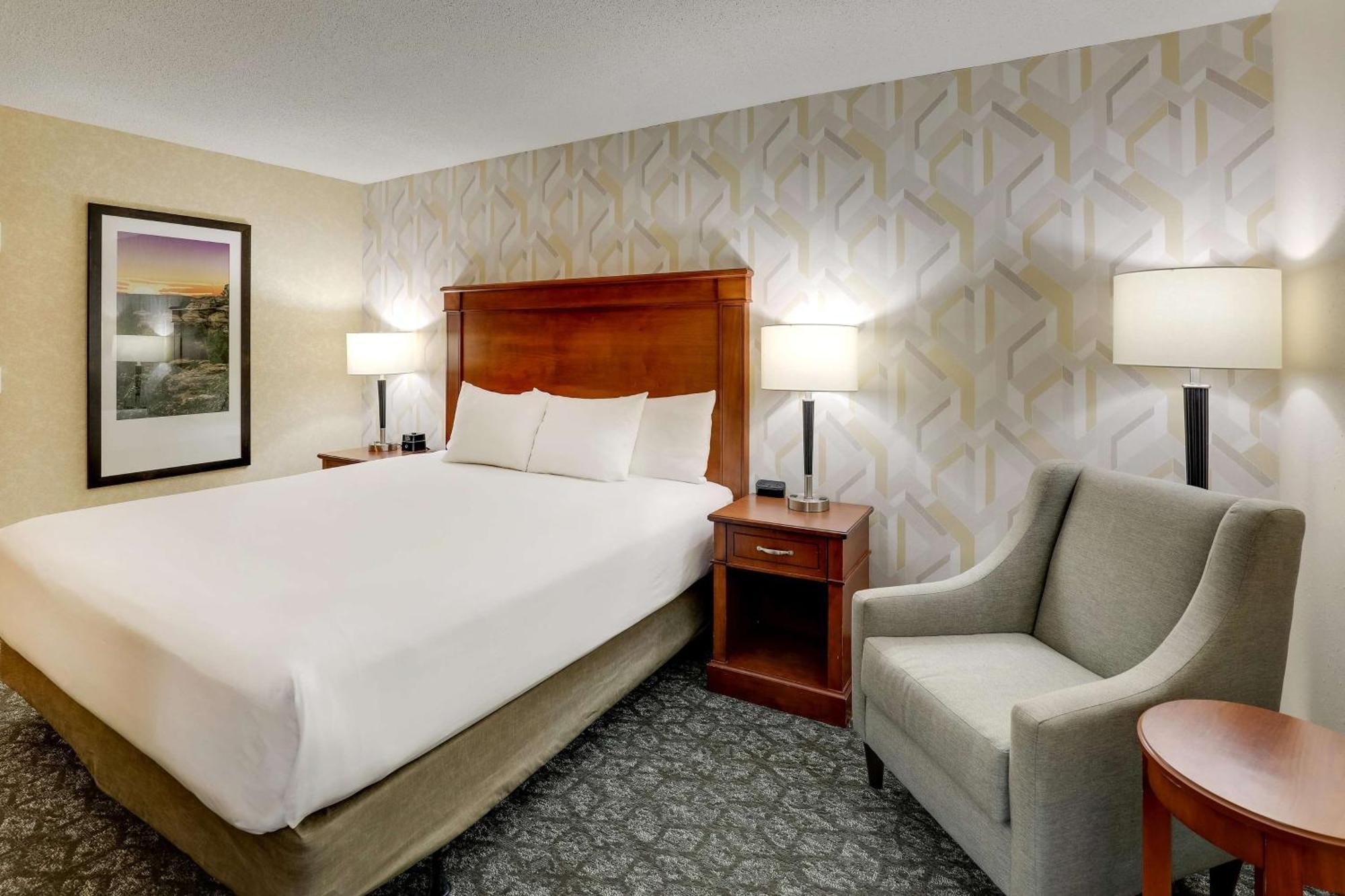 Drury Inn & Suites Маріон Екстер'єр фото